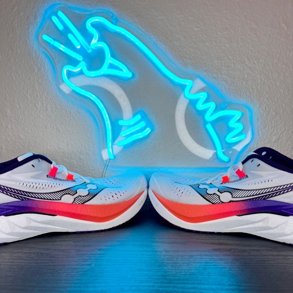 Saucony Endorphin Speed 4 Men’s Marathon Running Gym Shoes Sneakers White - 11 - Picture 3 of 8